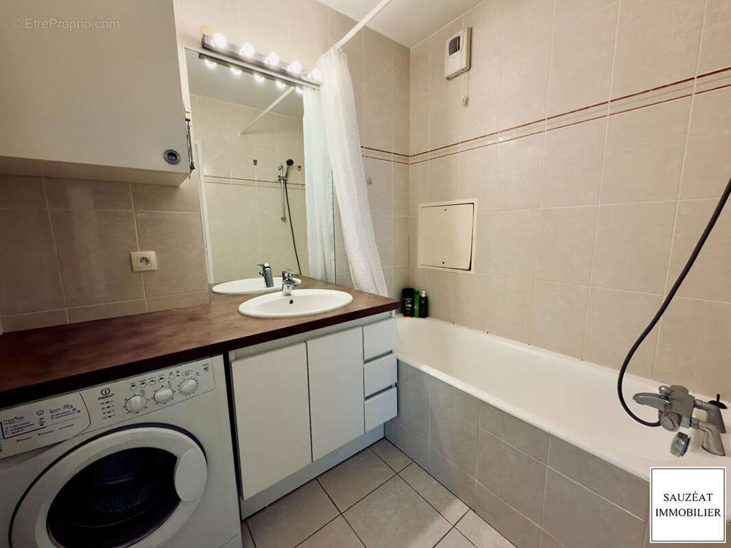 Appartement à ISSY-LES-MOULINEAUX