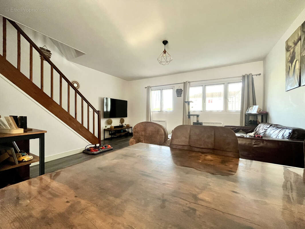 Maison à VILLEPREUX