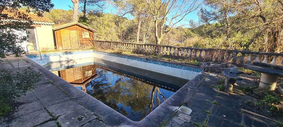 Maison à CUGES-LES-PINS
