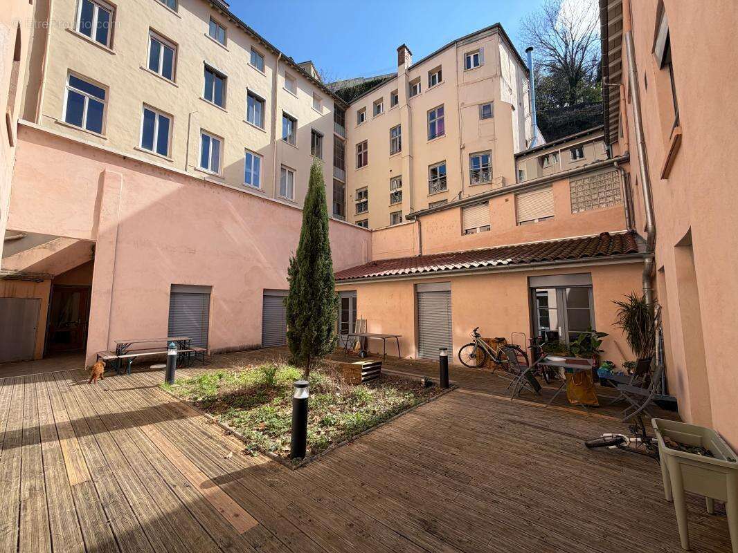 Appartement à LYON-5E