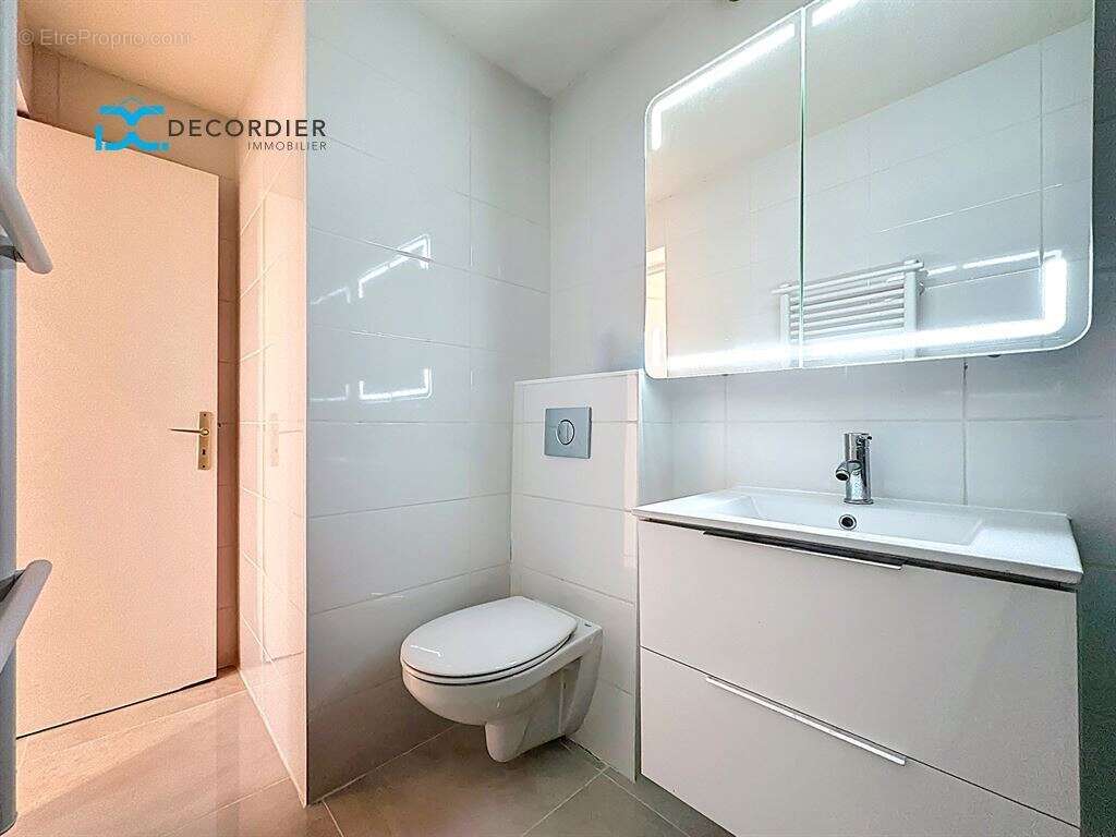 Appartement à EVIAN-LES-BAINS