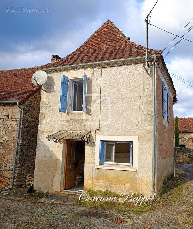 Maison à CUBJAC