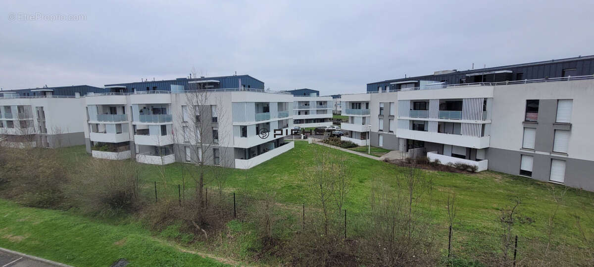 Appartement à VILLENAVE-D&#039;ORNON