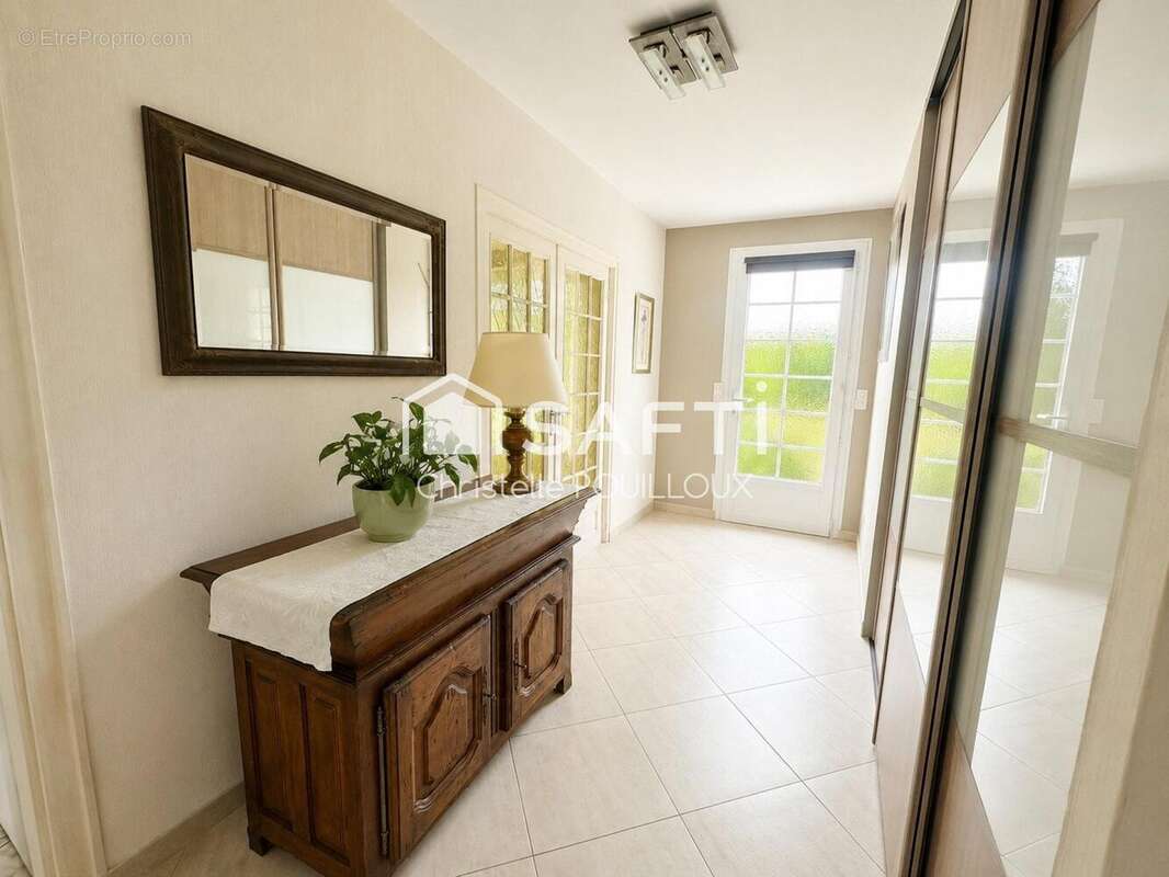 Maison 135 m² à Epannes  - photo 5
