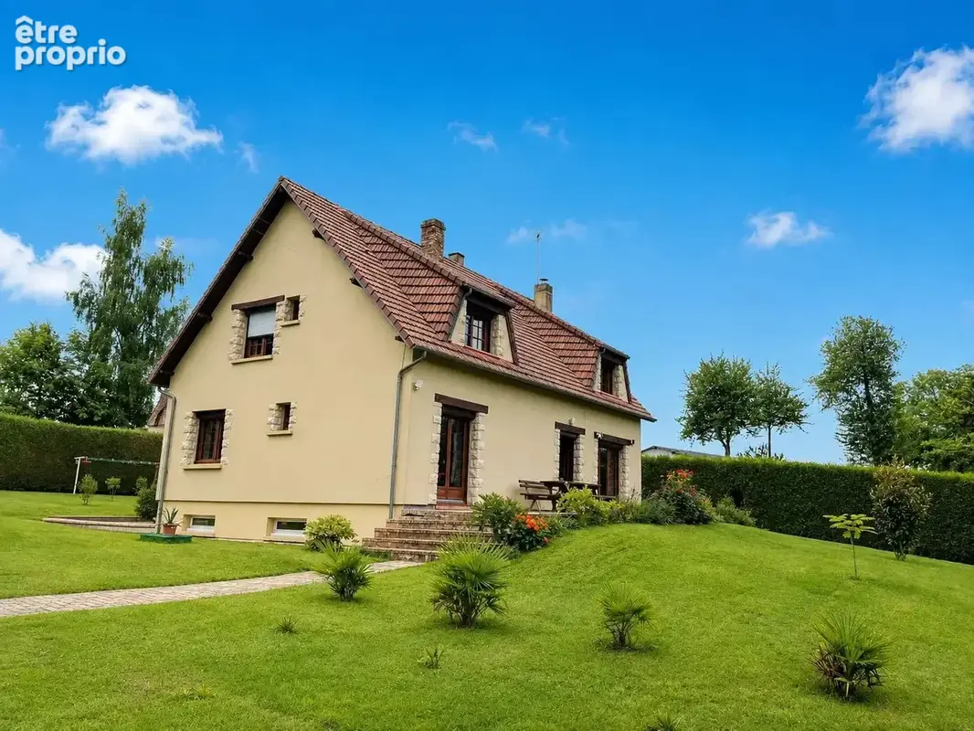 Maison à SAINT-SYMPHORIEN