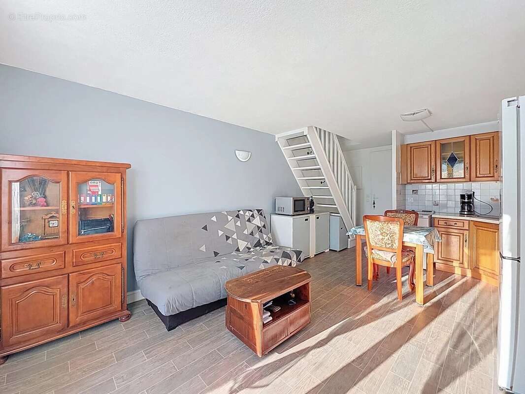 Appartement à VILLENEUVE-LOUBET