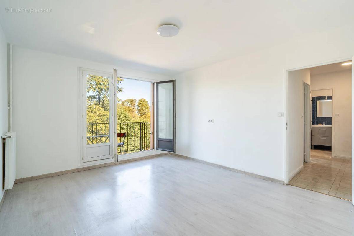 Appartement à SAINT-DENIS