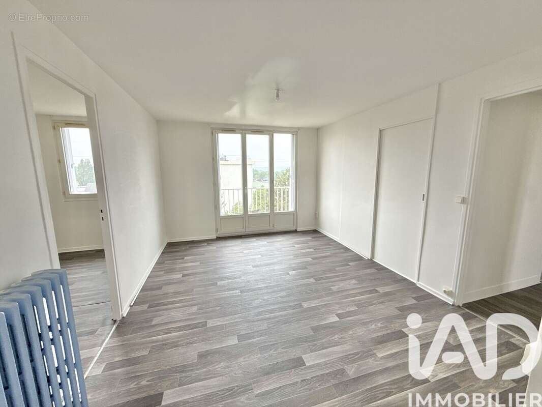 Appartement 65 m² à Saint-Maurice-D'etelan  - photo 2