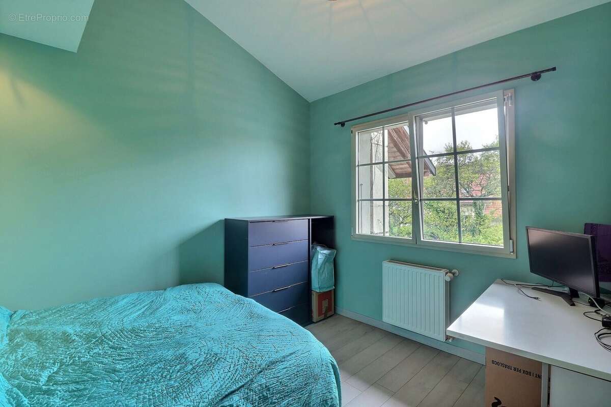 Maison à PREVESSIN-MOENS