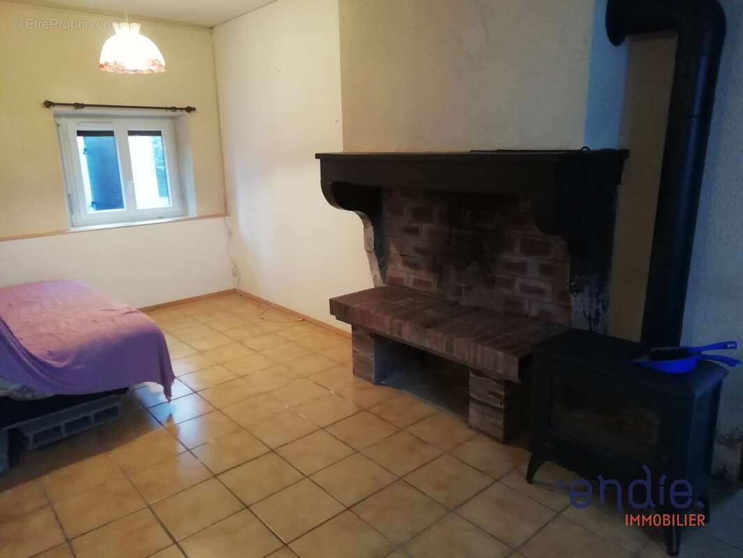 Maison à OUROUER-LES-BOURDELINS