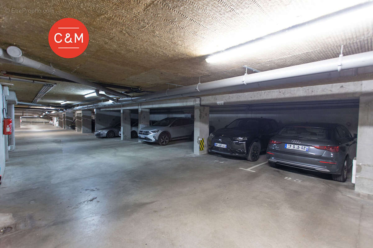 Appartement à REZE