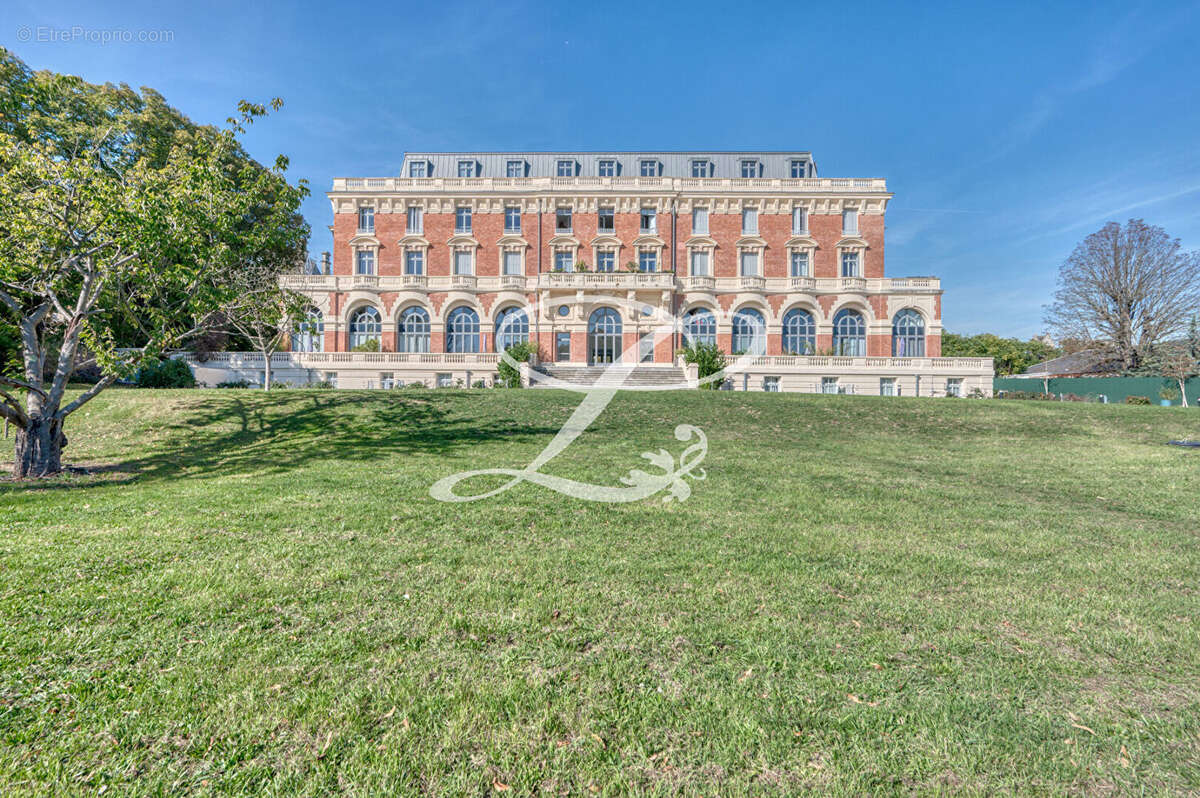Appartement à MAISONS-LAFFITTE