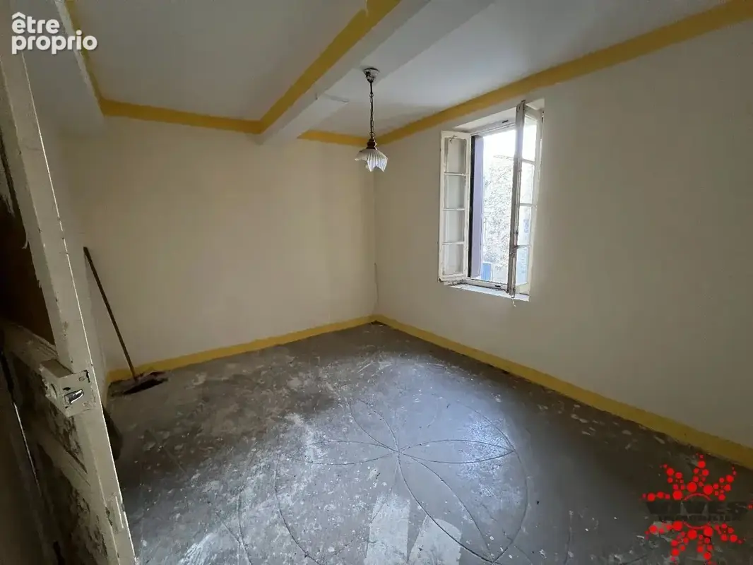 Pierrerue, maison à rénover - photo 3
