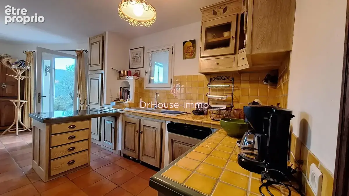 Maison 4 pièces 125 m² à vendre à Collobrieres (83610) - photo 32