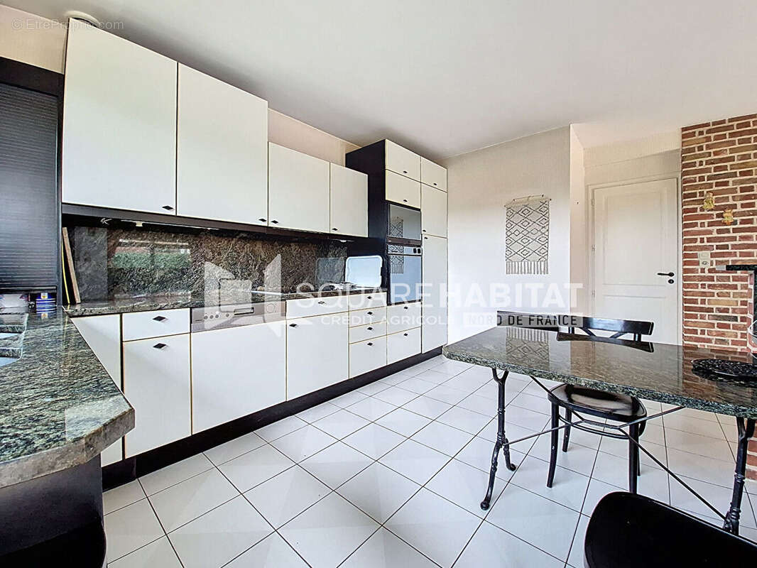 Maison à LYS-LEZ-LANNOY