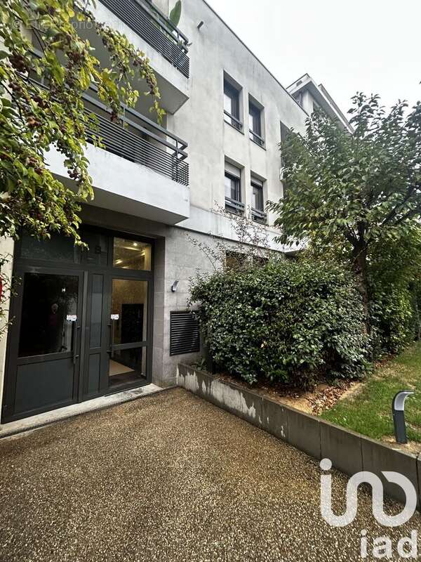 Photo 2 - Appartement à AUBERVILLIERS