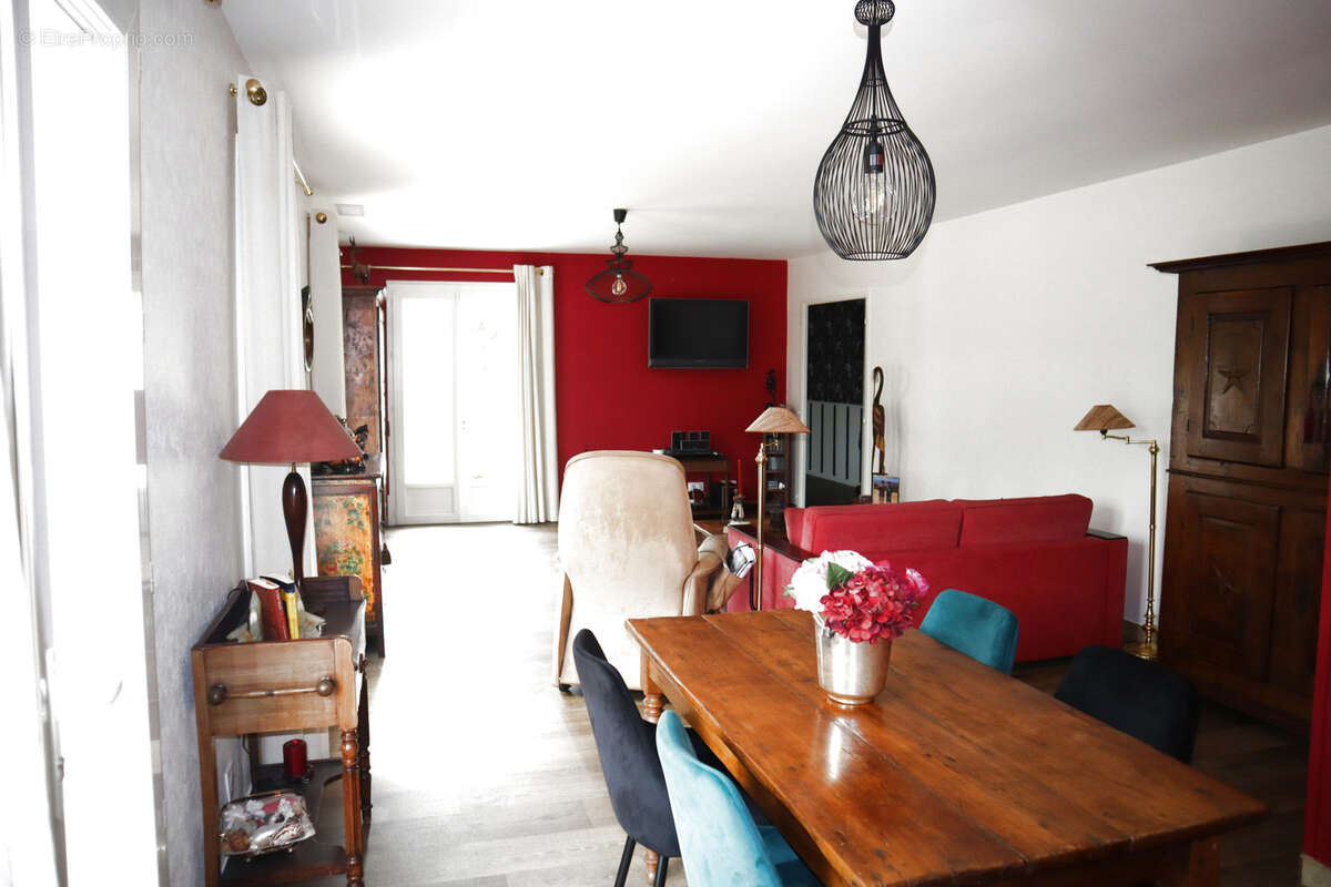 Maison à LE TAILLAN-MEDOC