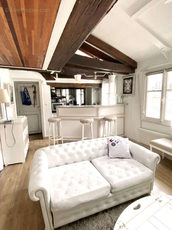 Appartement à PARIS-6E