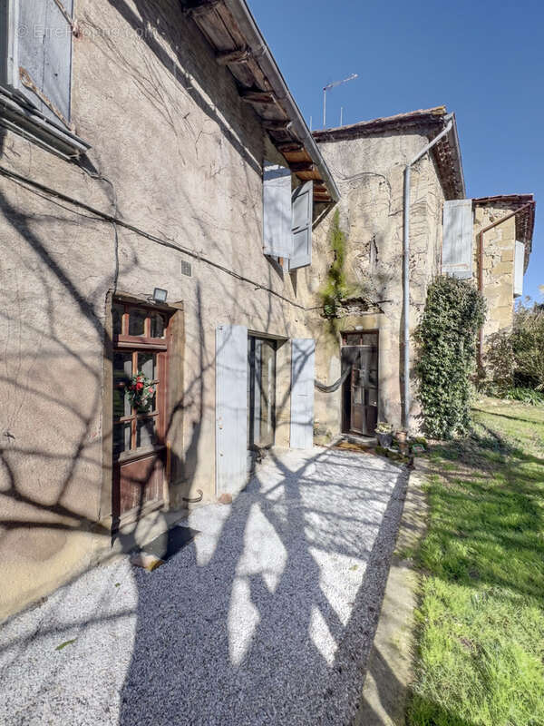 Maison à SOUAL