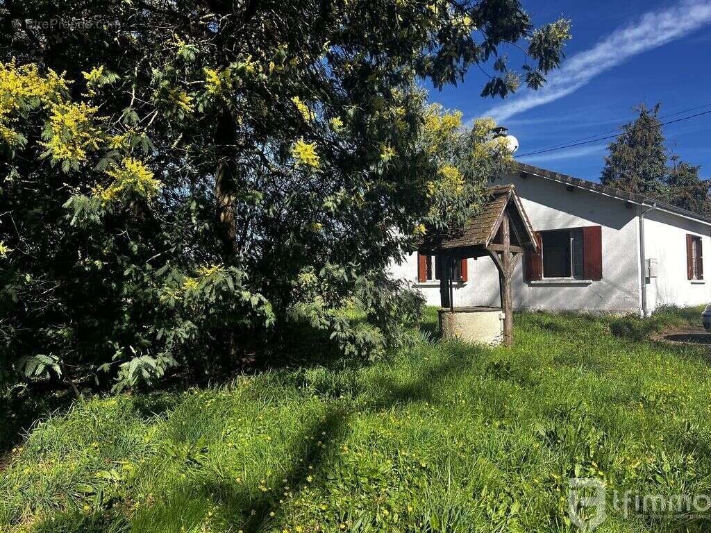 Maison à MONTPON-MENESTEROL