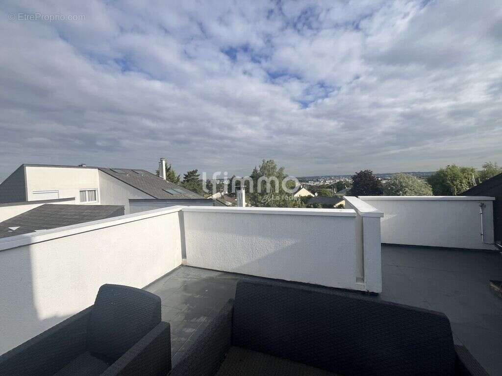 Duplex 5 pièces rénové vues dégagées au calme - photo 22