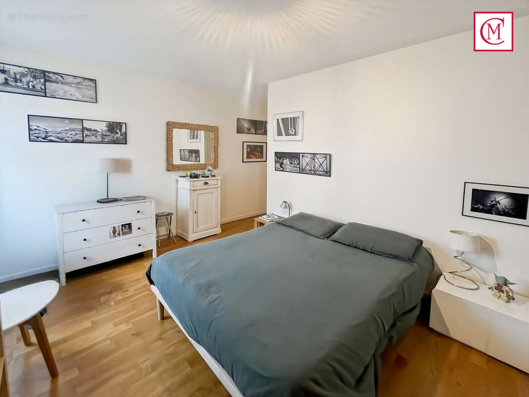 Appartement à LA TRONCHE