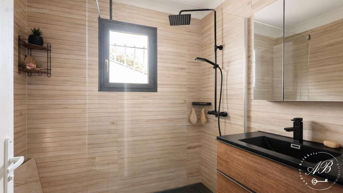 Maison à SAINT-GENIES-DE-MALGOIRES