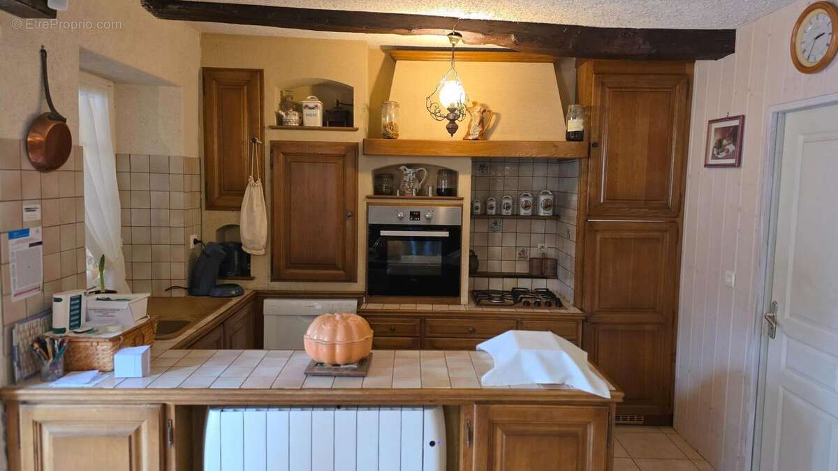 Photo 3 - Maison à LE TRONCHET