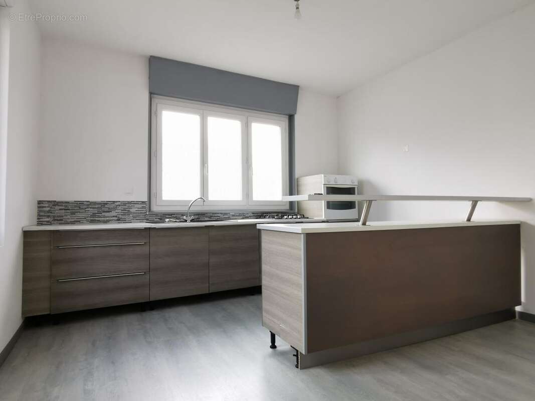 Maison à OISY-LE-VERGER