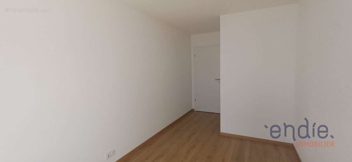 PROCHE BLOTZHEIM  F3 Rez-de-jardin  Terrasse 13 m²  Jardin 110 m²  269 000  FAI. - photo 3