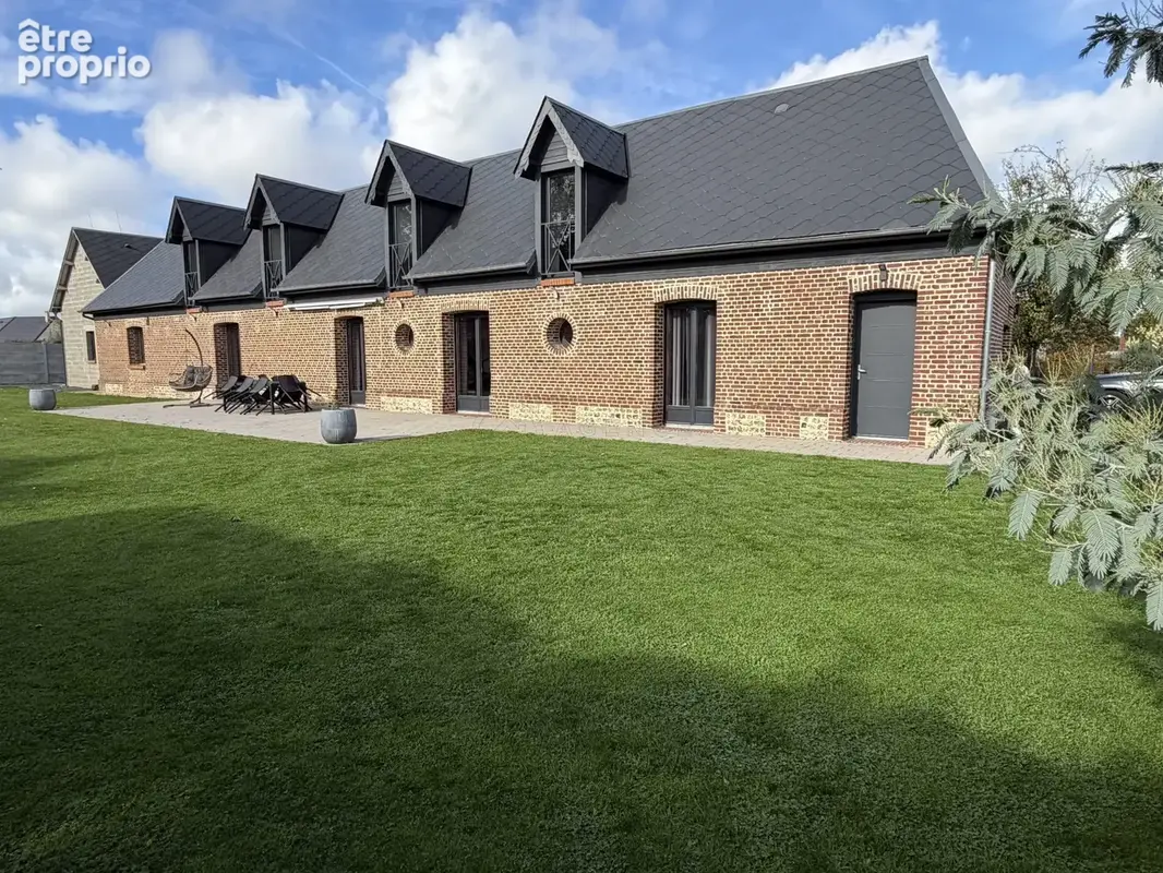 Maison 4 pièces 180 m² à vendre à Yvetot (76190) - photo 1