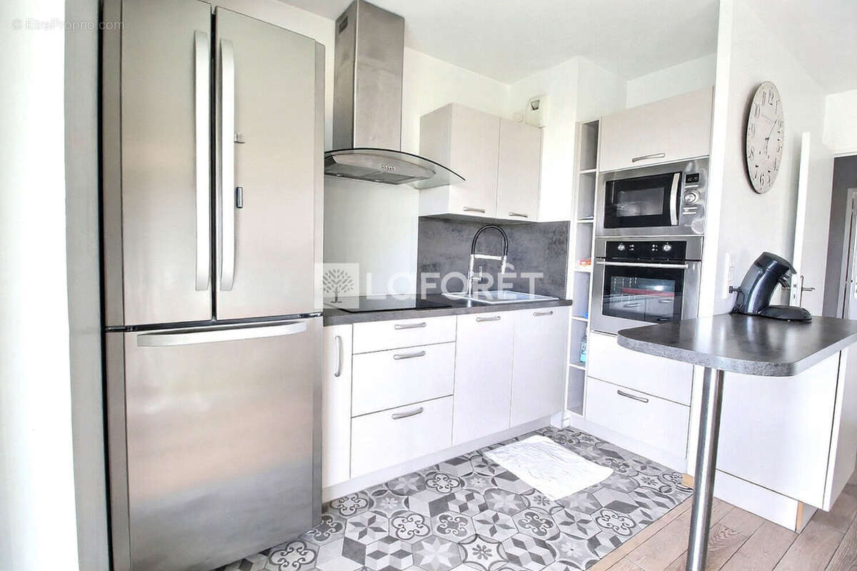 Appartement à GENNEVILLIERS