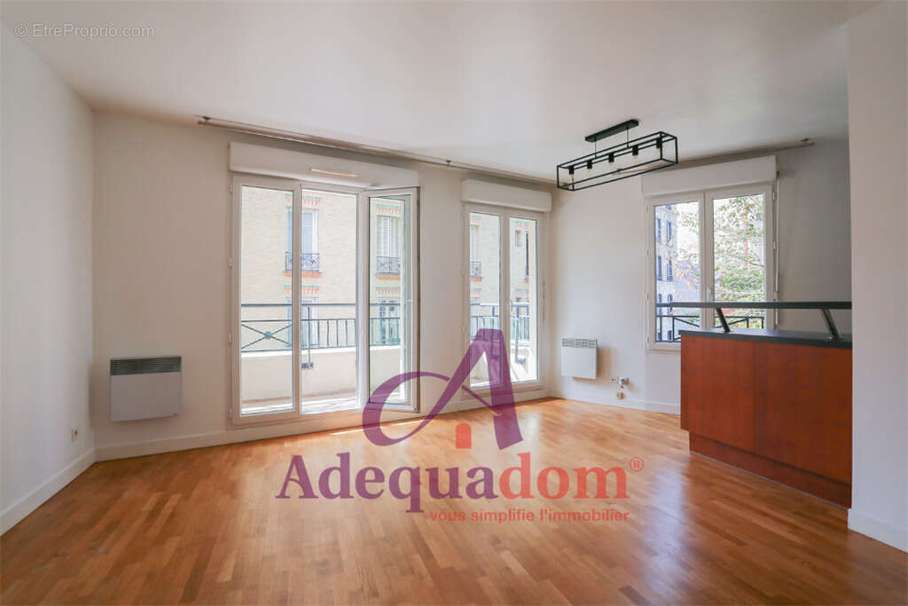 Appartement à BOIS-COLOMBES