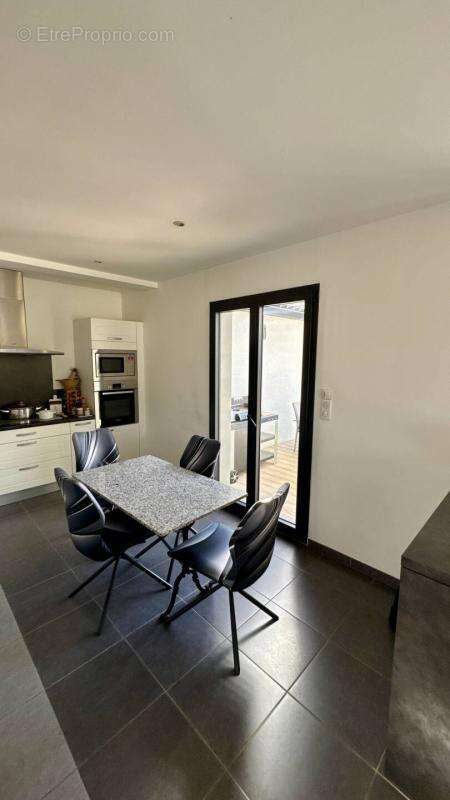 Maison à LANSARGUES