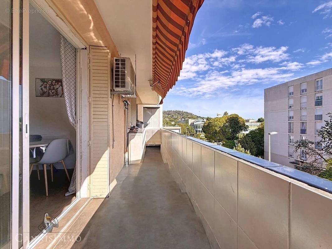 Appartement à CANNES