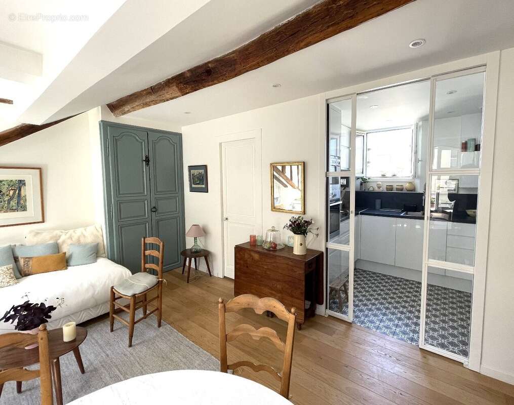 Appartement à VERSAILLES