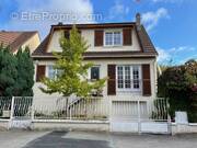 Maison à VILLEMOMBLE