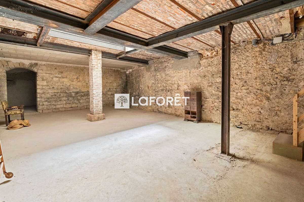 Maison à PARIS-17E