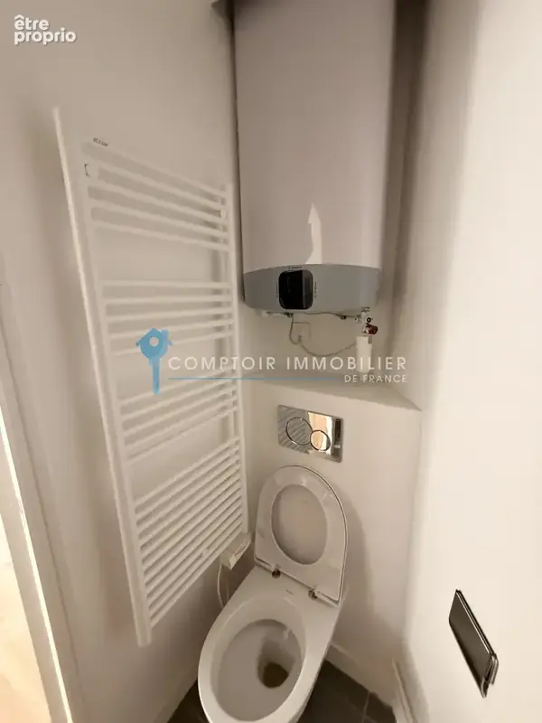 07 - vals les bains - appartement t3 dans immeuble renove - photo 5