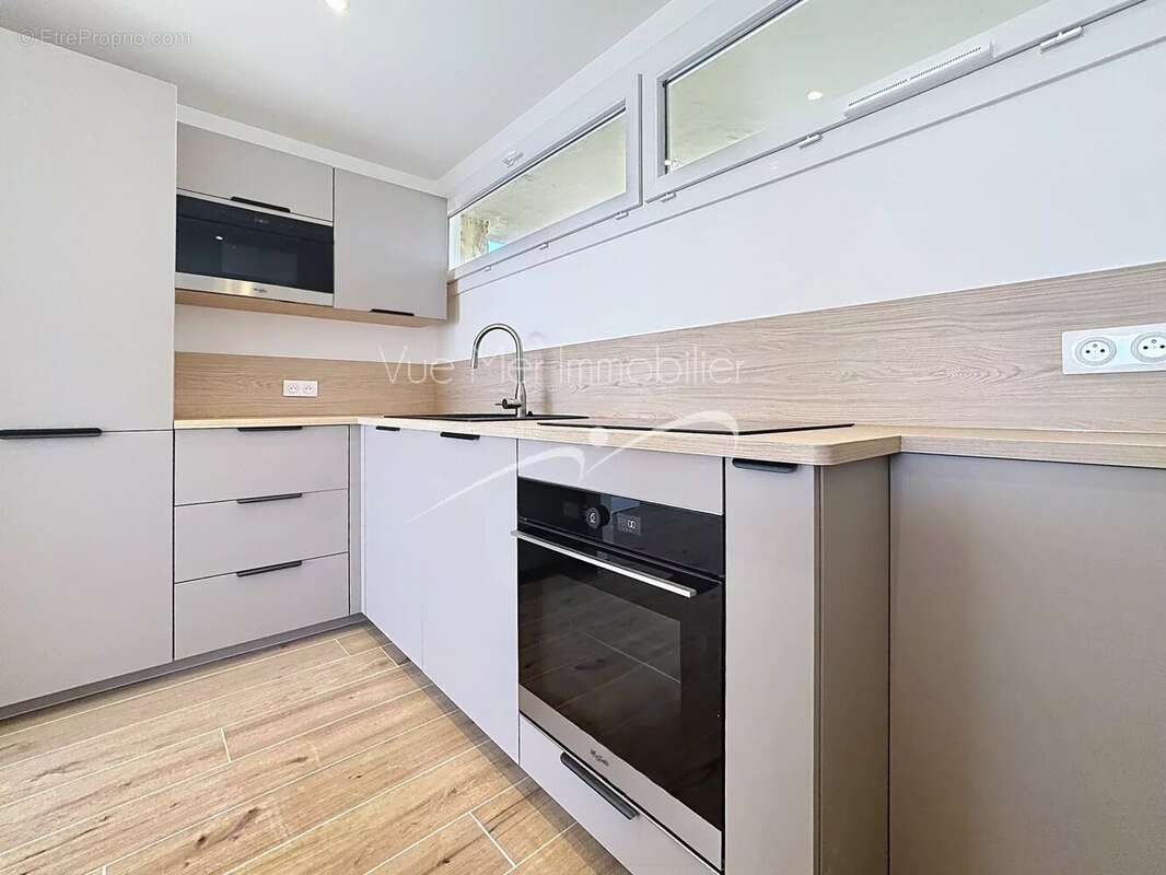 Appartement à LE LAVANDOU