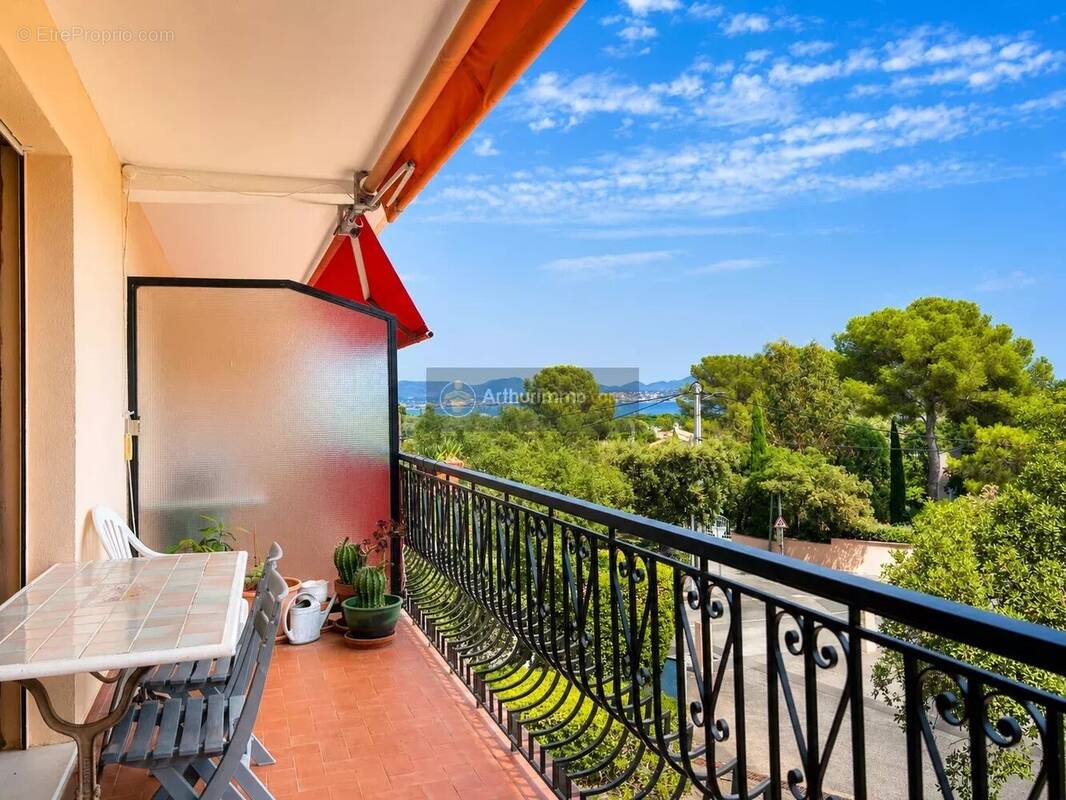 Appartement à FREJUS