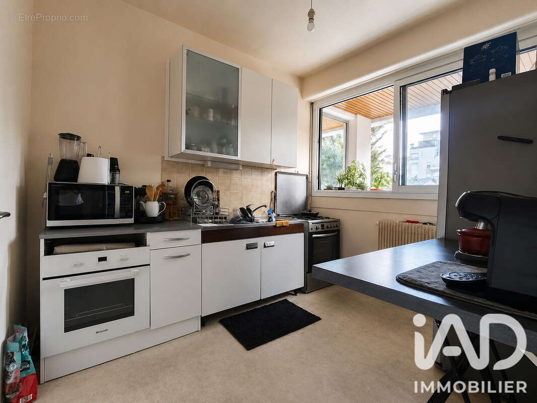 Photo 4 - Appartement à JUVISY-SUR-ORGE