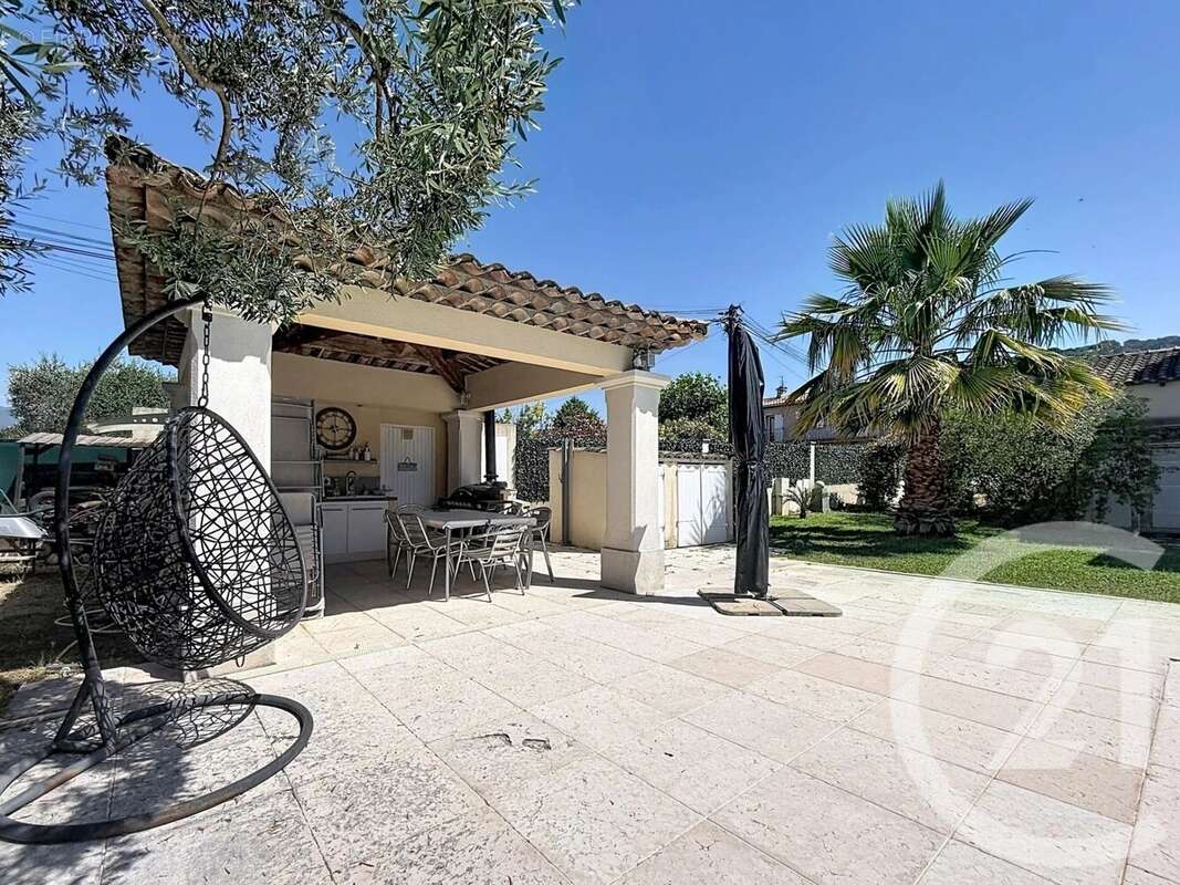 Maison 138 m² à Mouans-Sartoux  - photo 3