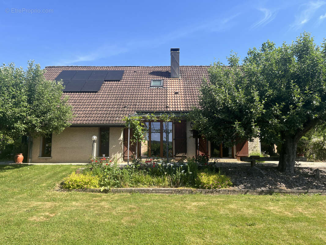 Maison à HERICOURT