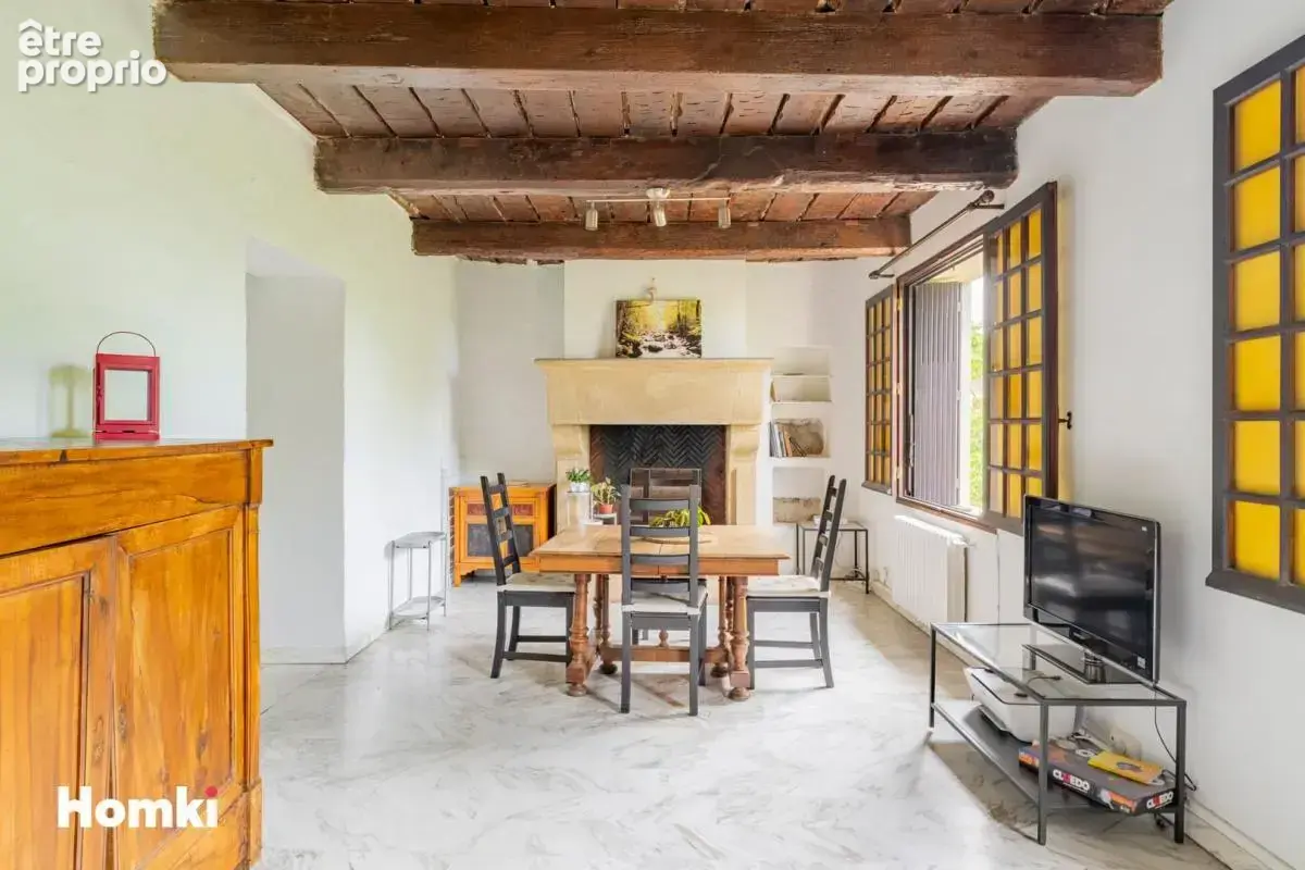 Appartement T4 de 83 m² à Marseille 13009, Boulevard Barthélémy - photo 2