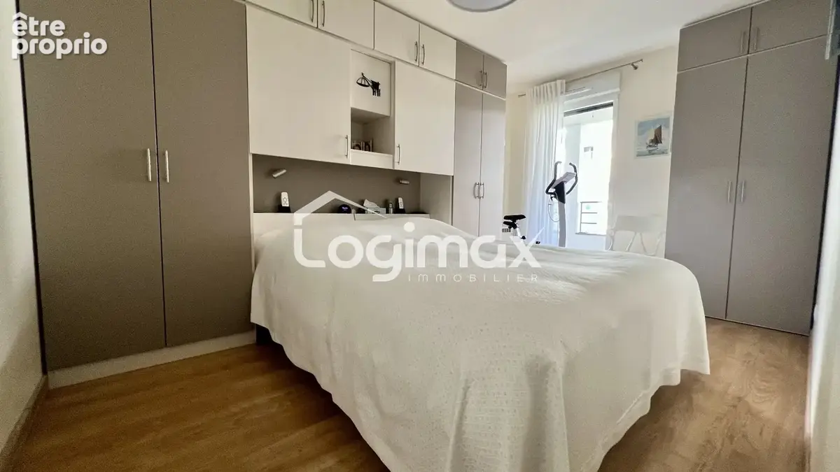 Appartement 4 pièces 81 m² à vendre à La Rochelle (17000) - photo 8