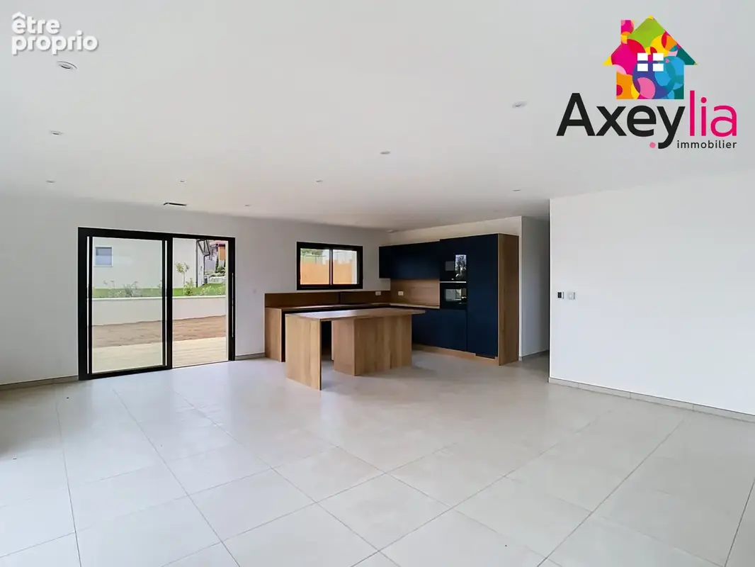 A vendre- côte roannaise - maison neuve de plain-pied 4 chambres sur terrain de 851 m2 - photo 7
