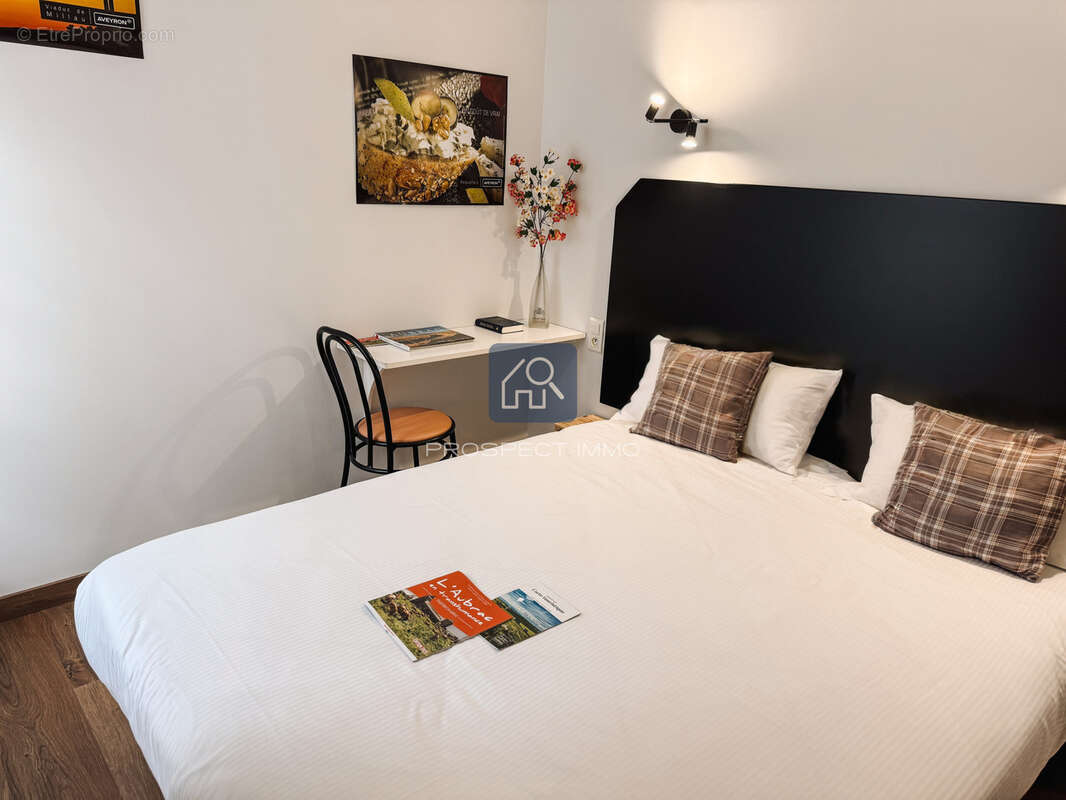 2 hôtels et restaurants, 24 chambres et parking - photo 8