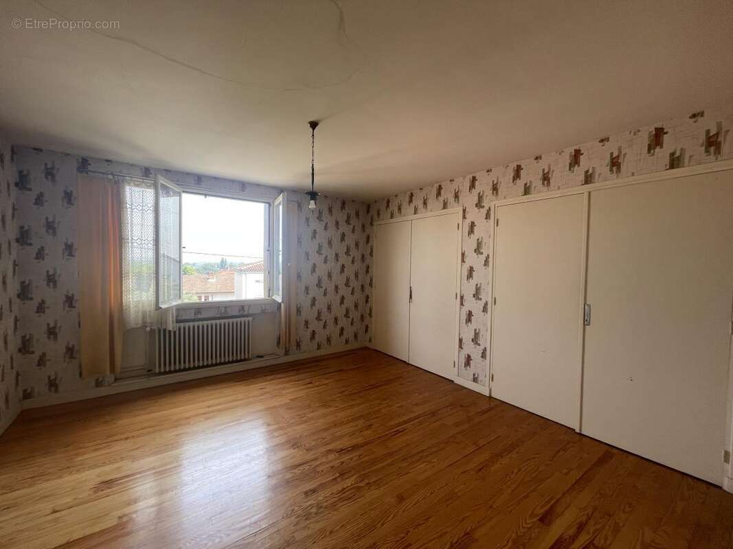 Maison à LA VOULTE-SUR-RHONE