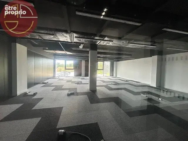 Commerce 63 m² à vendre à Labege (31670) - photo 3